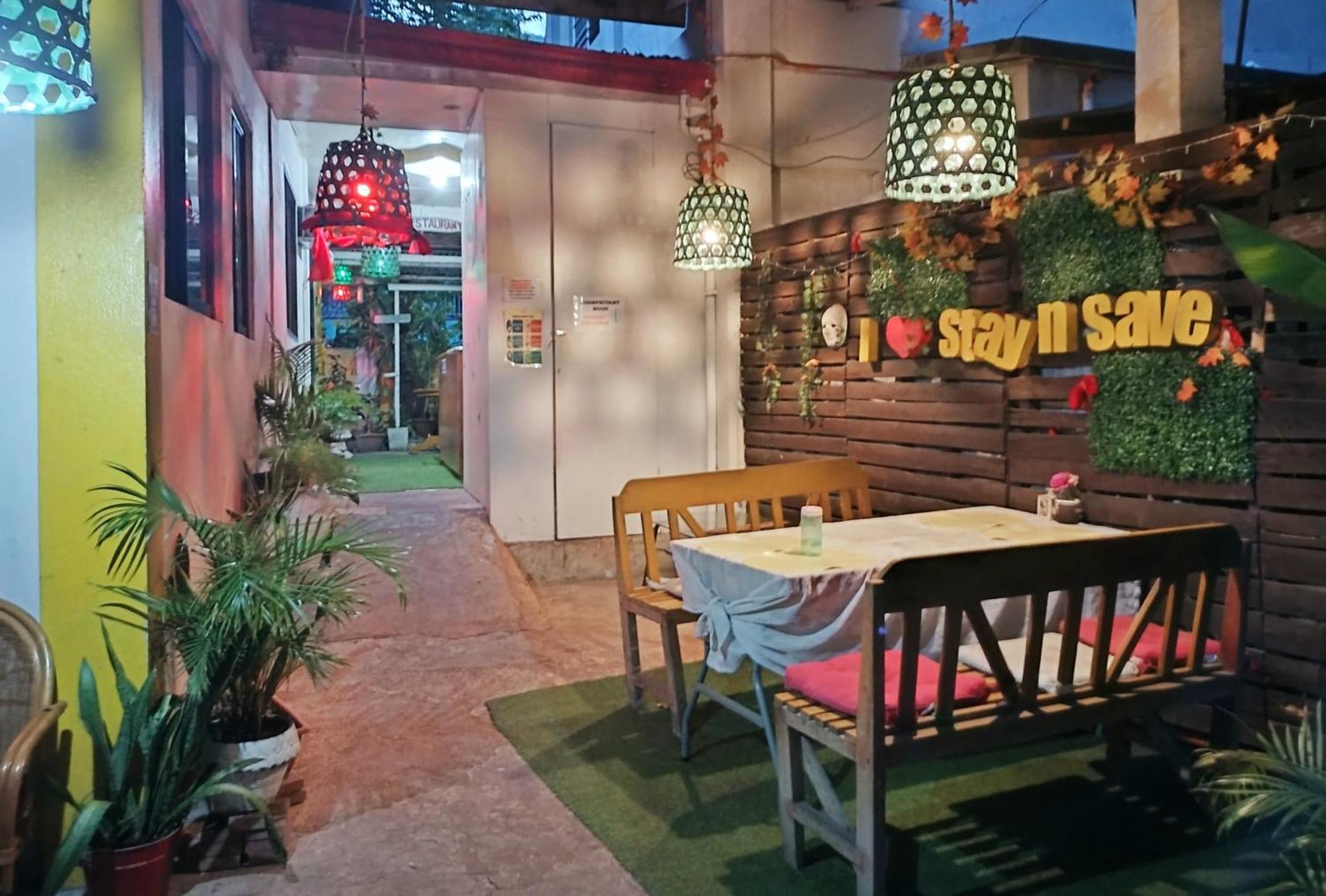 Stay N Save B&B Oslob Exterior photo
